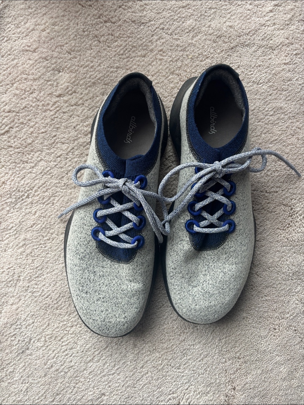 Allbirds Men's WDM (wool dasher mizzle) Light Gray Sneakers with Navy Trim